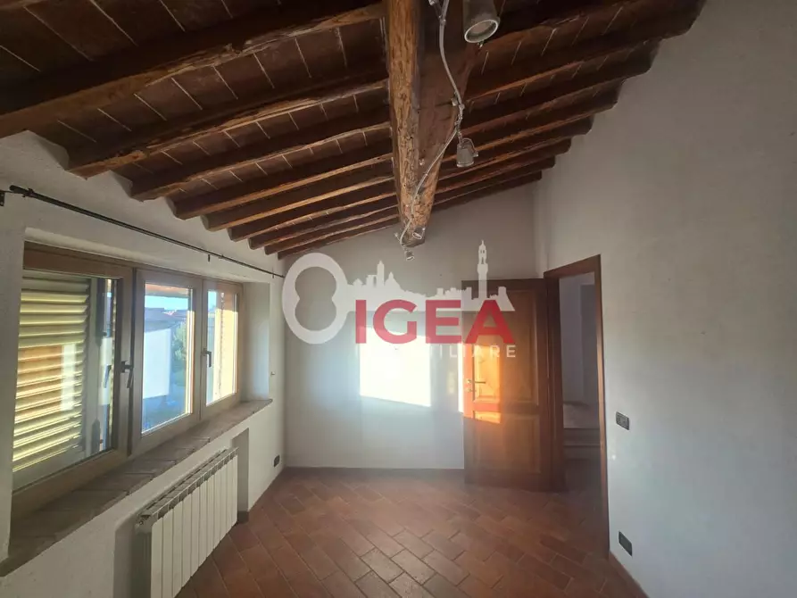 Immagine 15 di Villa in vendita  a Monteroni D'arbia