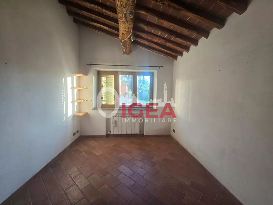 Immagine 13 di Villa in vendita  a Monteroni D'arbia