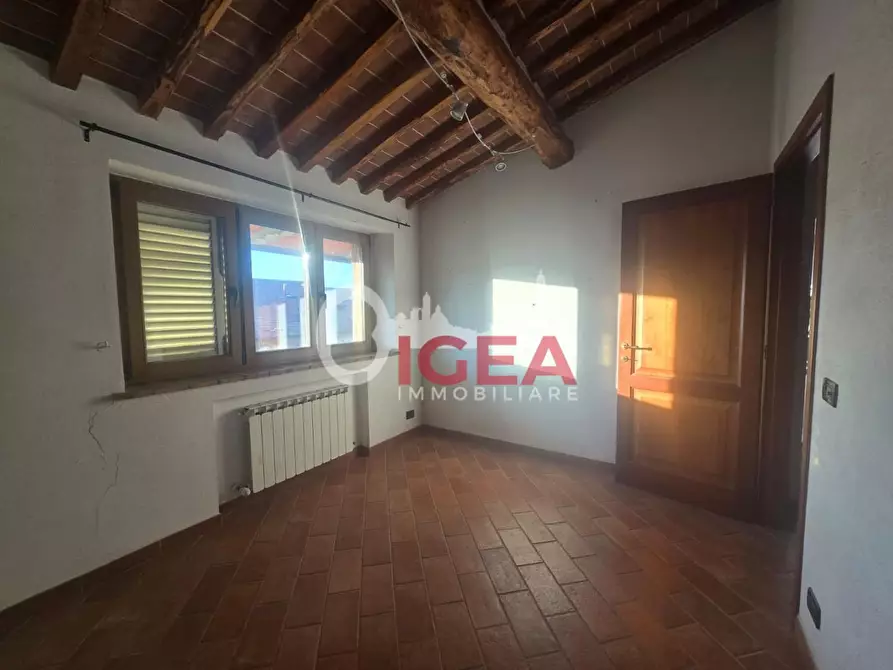 Immagine 17 di Villa in vendita  a Monteroni D'arbia