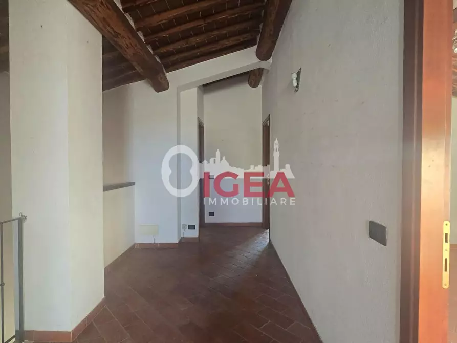 Immagine 10 di Villa in vendita  a Monteroni D'arbia