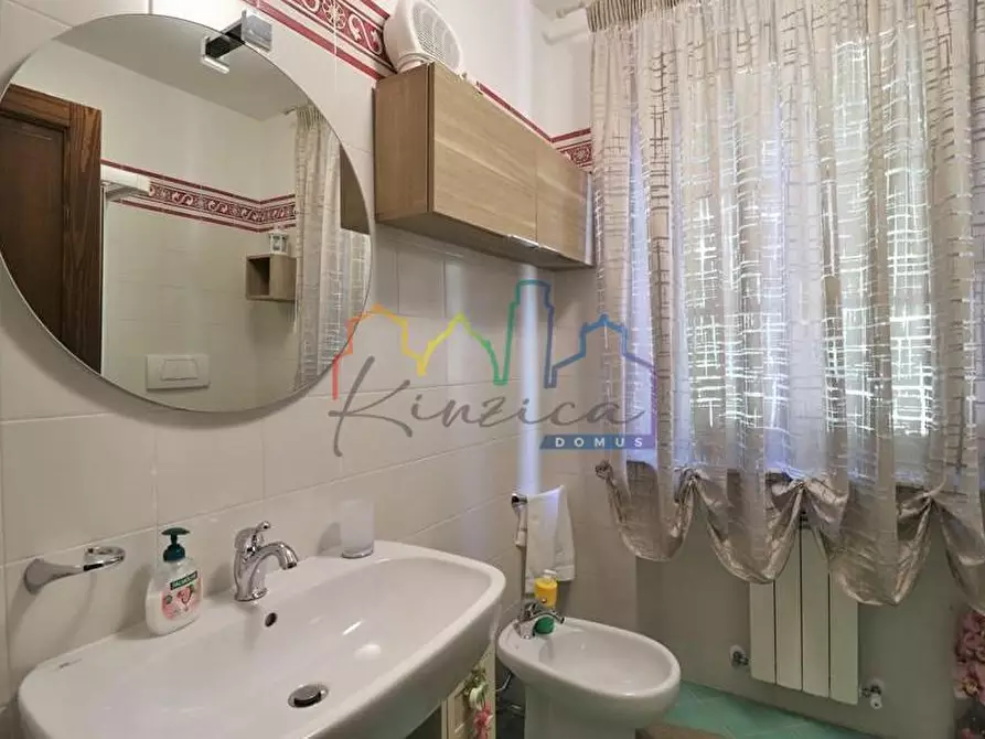 Immagine 9 di Terratetto in vendita  a Vecchiano