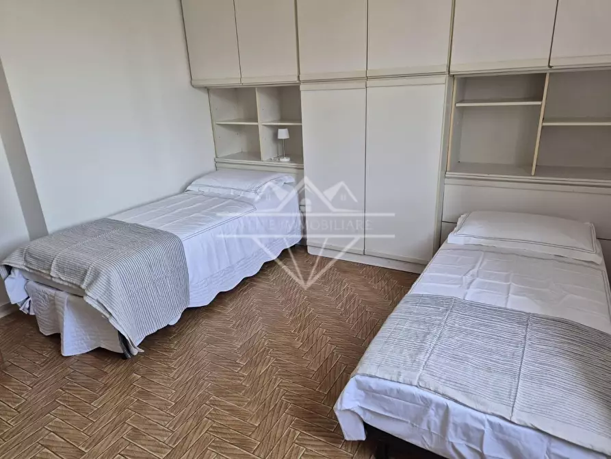Immagine 9 di Appartamento in affitto  a Carrara