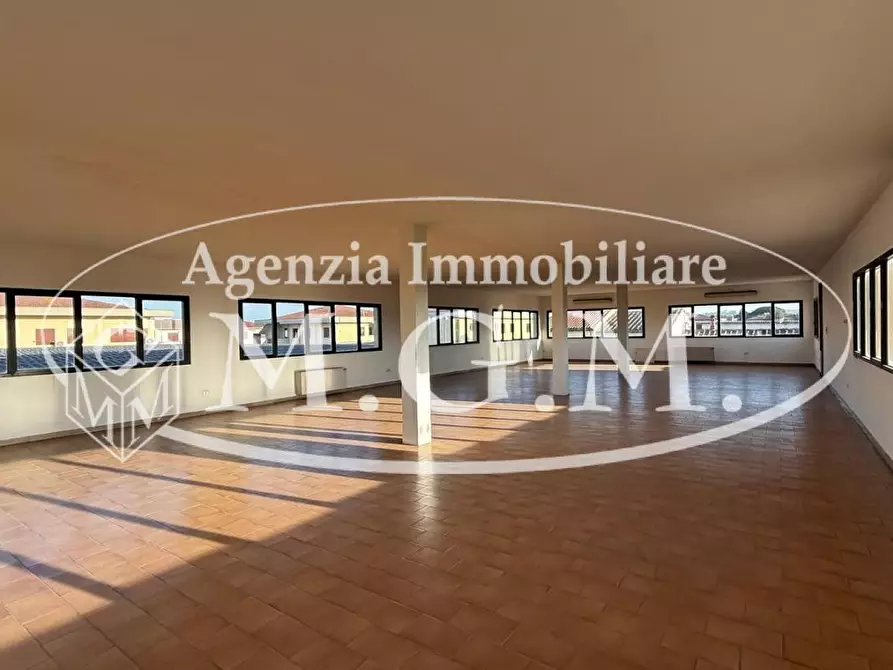 Immagine 12 di Capannone industriale in affitto  a Castelfranco Di Sotto
