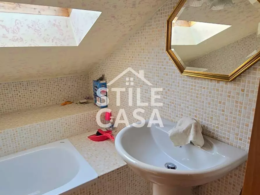 Immagine 20 di Casa bifamiliare in vendita  a Altopascio