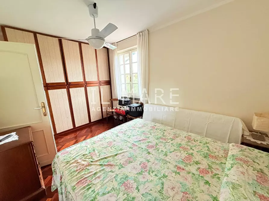 Immagine 23 di Casa bifamiliare in vendita  a Massa