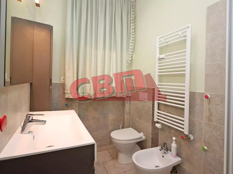 Immagine 31 di Appartamento in vendita  a Livorno