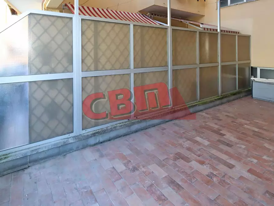 Immagine 3 di Appartamento in vendita  a Livorno