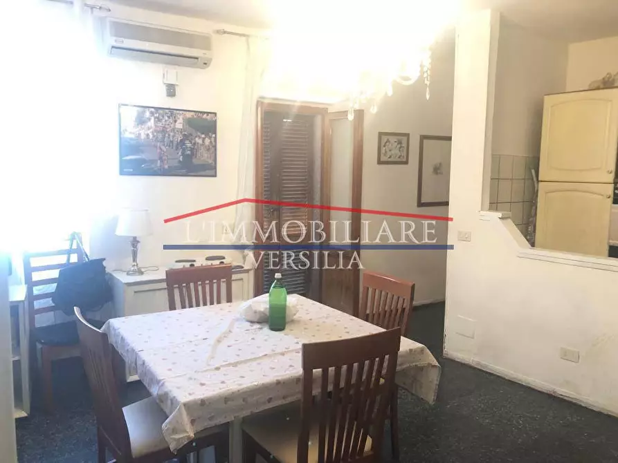 Immagine 4 di Casa indipendente in vendita  a Massa