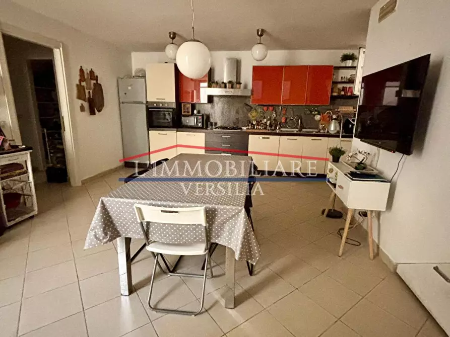 Immagine 23 di Appartamento in vendita  a Massa