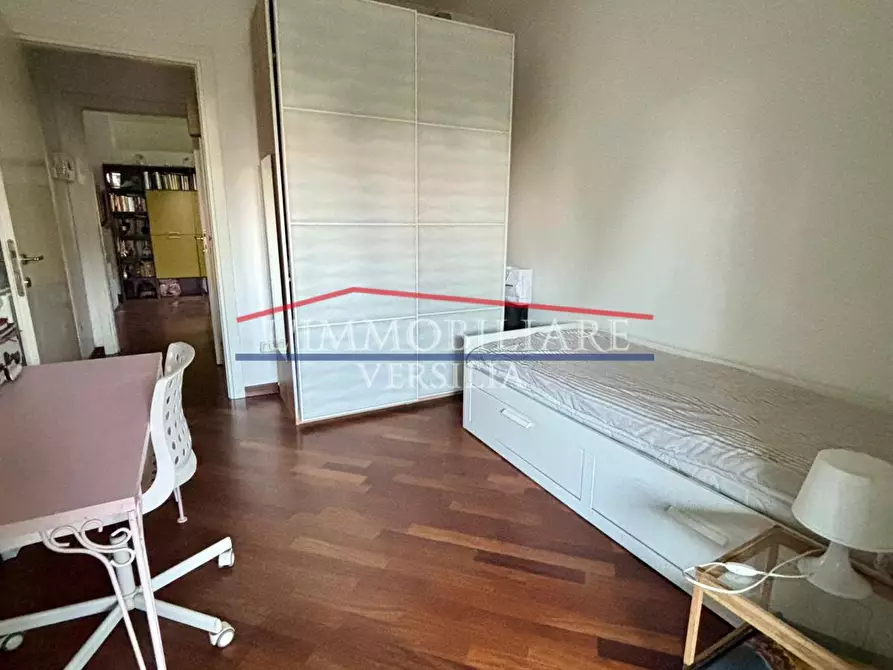 Immagine 12 di Appartamento in vendita  a Massa