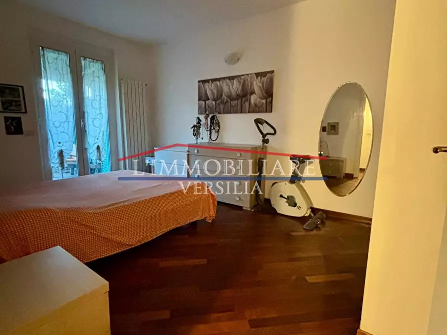 Immagine 20 di Appartamento in vendita  a Massa