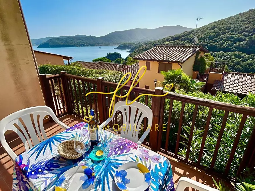 Immagine 2 di Appartamento in vendita  a Marciana