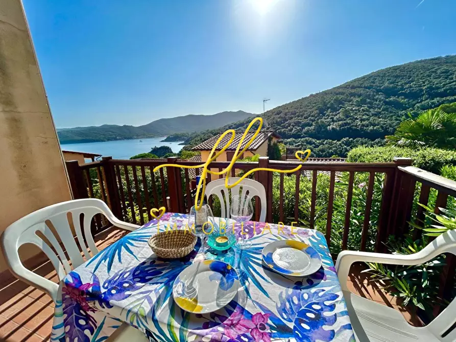 Immagine 1 di Appartamento in vendita  a Marciana