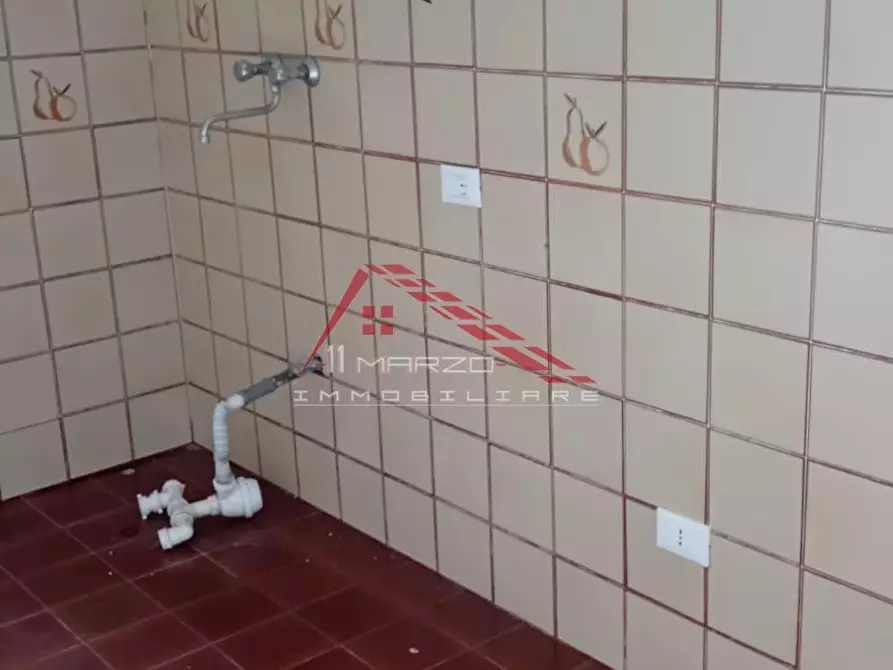 Immagine 8 di Villa in vendita  a Calci