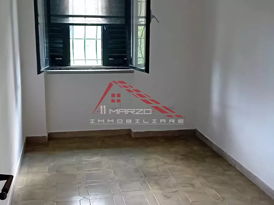 Immagine 9 di Villa in vendita  a Calci