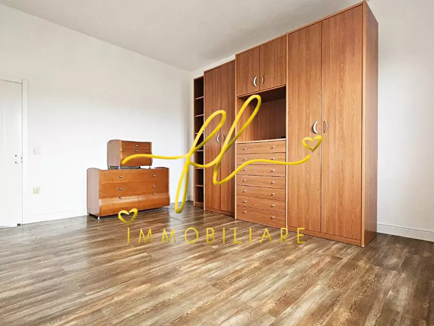 Immagine 7 di Appartamento in vendita  a Rosignano Marittimo