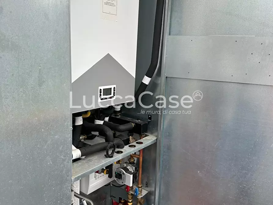 Immagine 8 di Appartamento in vendita  a Borgo A Mozzano