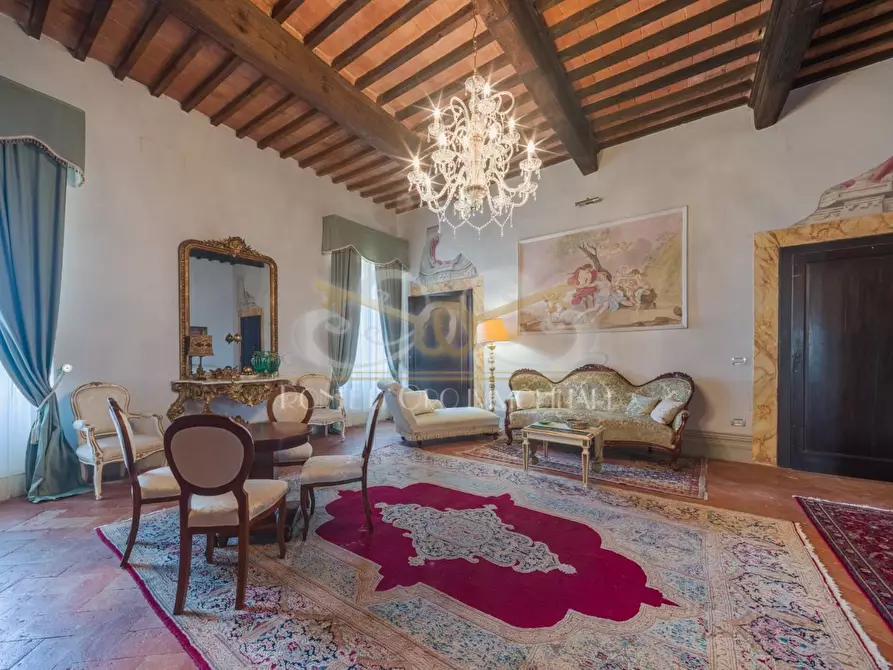 Immagine 35 di Villa in vendita  a Santa Maria A Monte