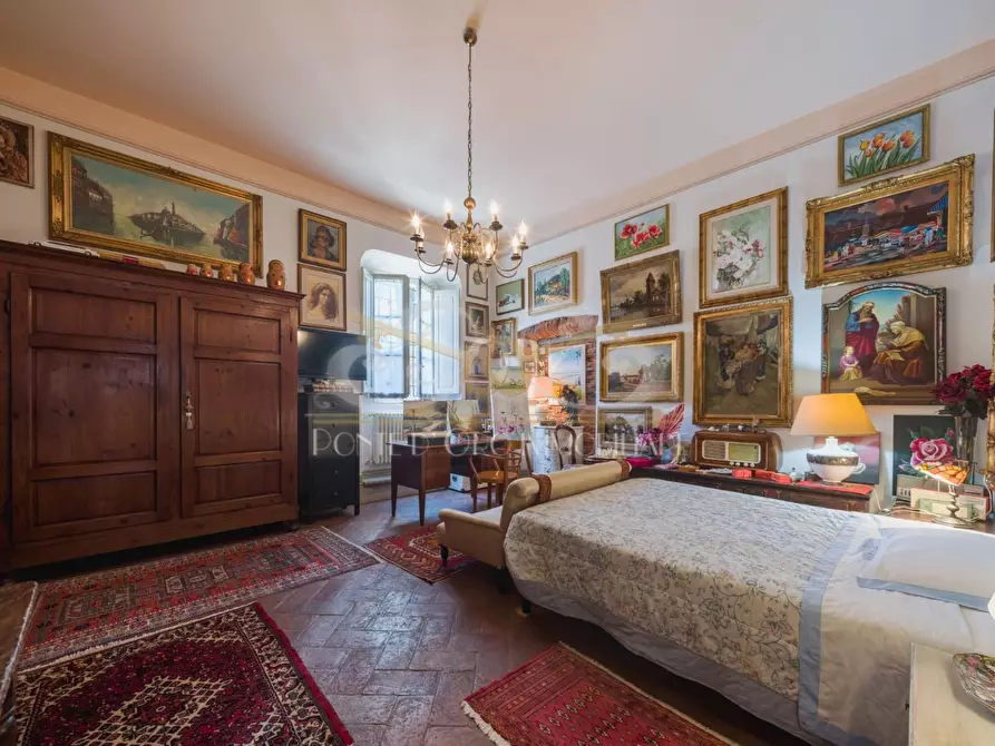 Immagine 25 di Villa in vendita  a Santa Maria A Monte
