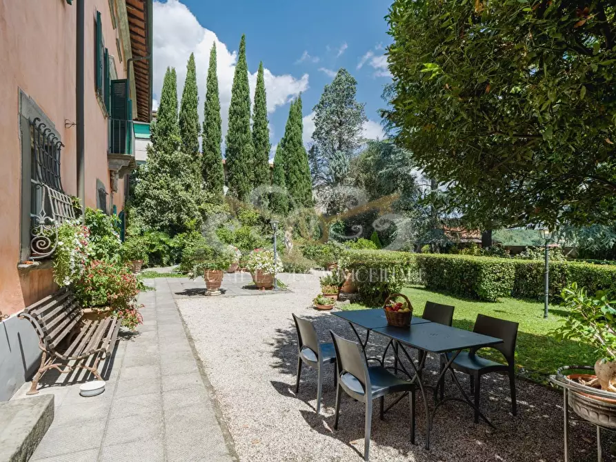 Immagine 46 di Villa in vendita  a Santa Maria A Monte