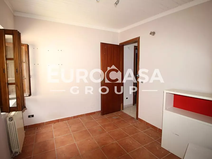 Immagine 11 di Villetta a schiera in vendita  a Lucca