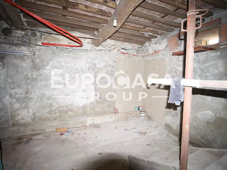 Immagine 18 di Villetta a schiera in vendita  a Lucca