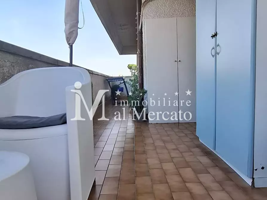 Immagine 28 di Appartamento in vendita  a Viareggio