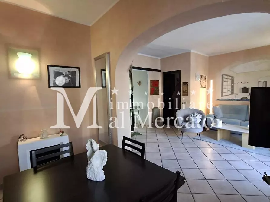 Immagine 37 di Appartamento in vendita  a Viareggio