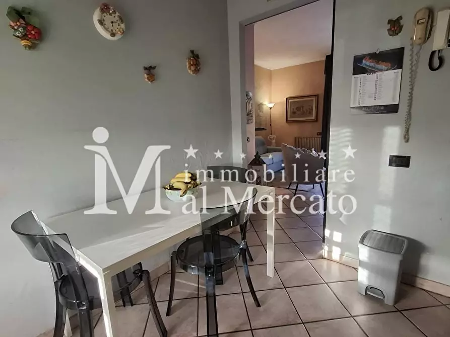 Immagine 18 di Appartamento in vendita  a Viareggio