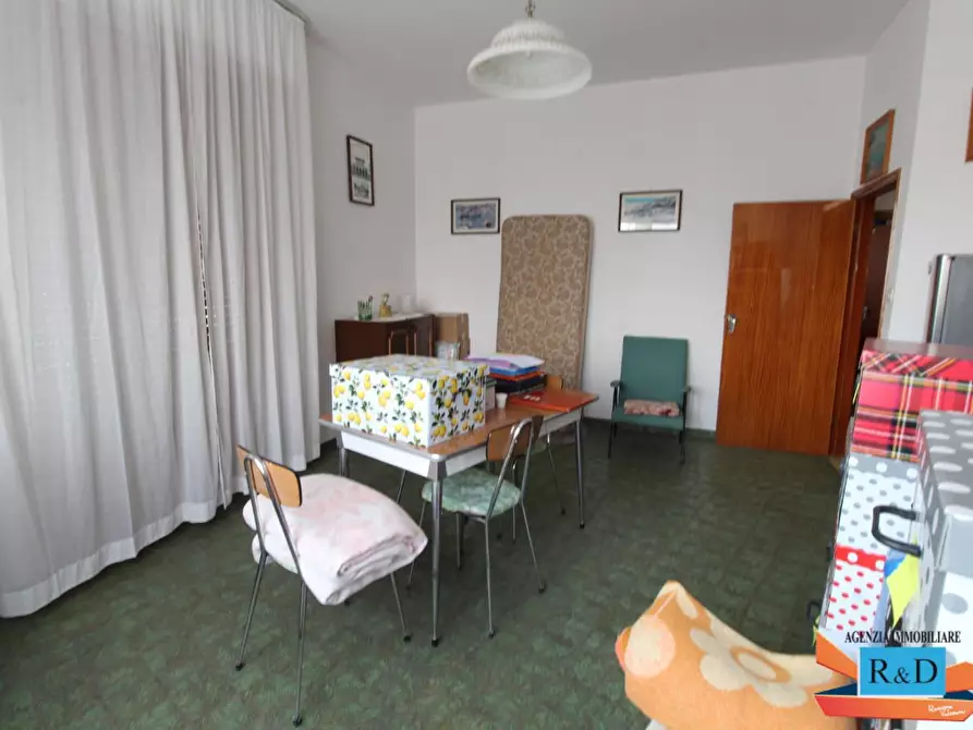 Immagine 21 di Appartamento in vendita  a Colle Di Val D'elsa