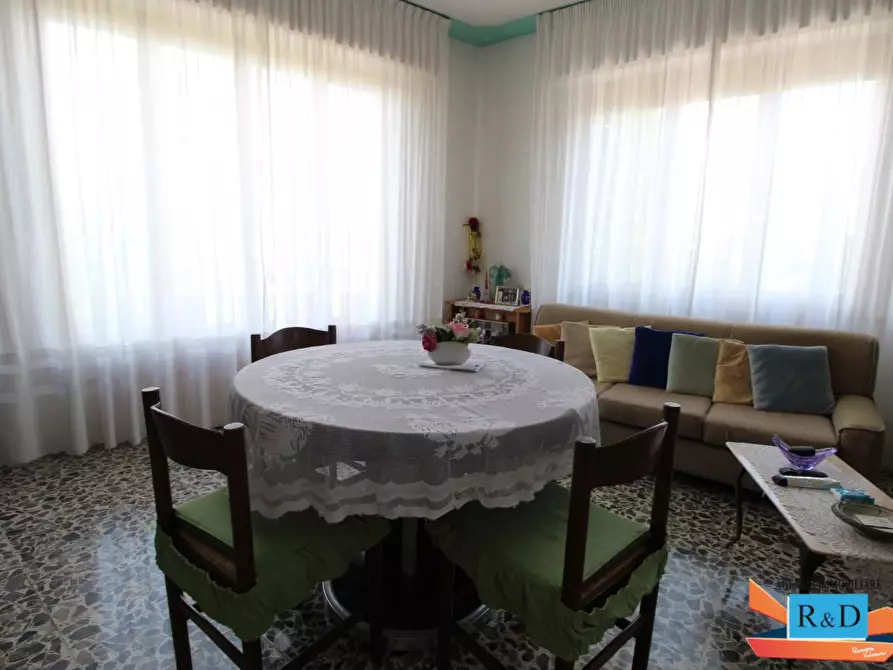 Immagine 5 di Appartamento in vendita  a Colle Di Val D'elsa