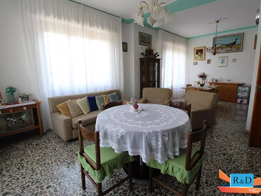 Immagine 1 di Appartamento in vendita  a Colle Di Val D'elsa