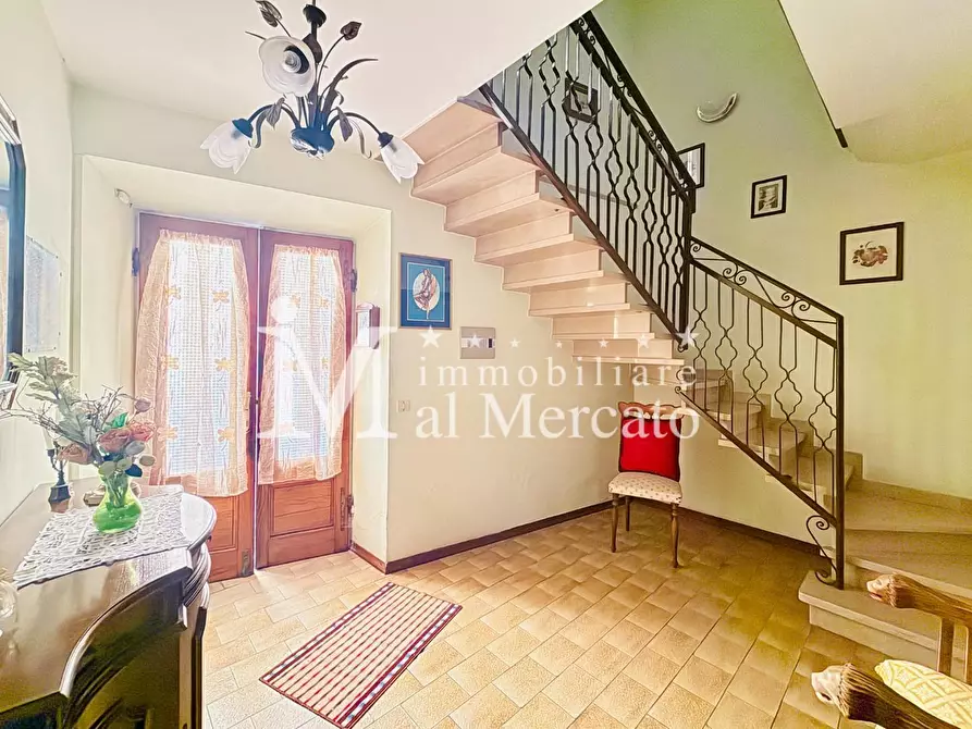 Immagine 11 di Terratetto in vendita  a Lucca