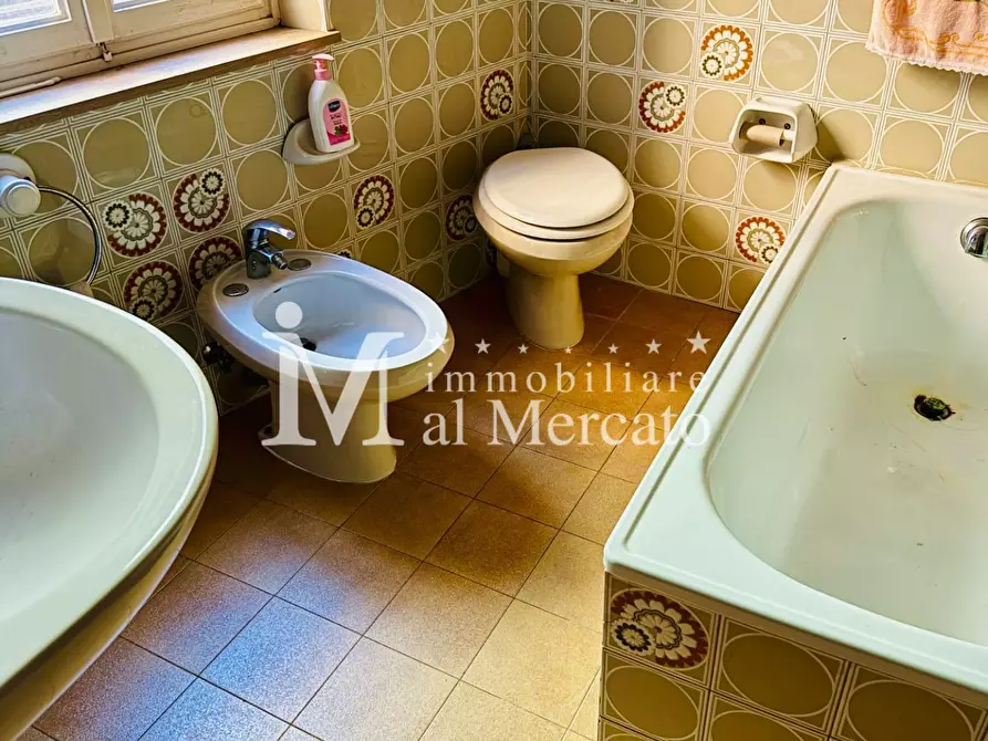 Immagine 35 di Terratetto in vendita  a Lucca