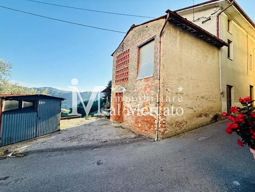 Immagine 4 di Terratetto in vendita  a Lucca