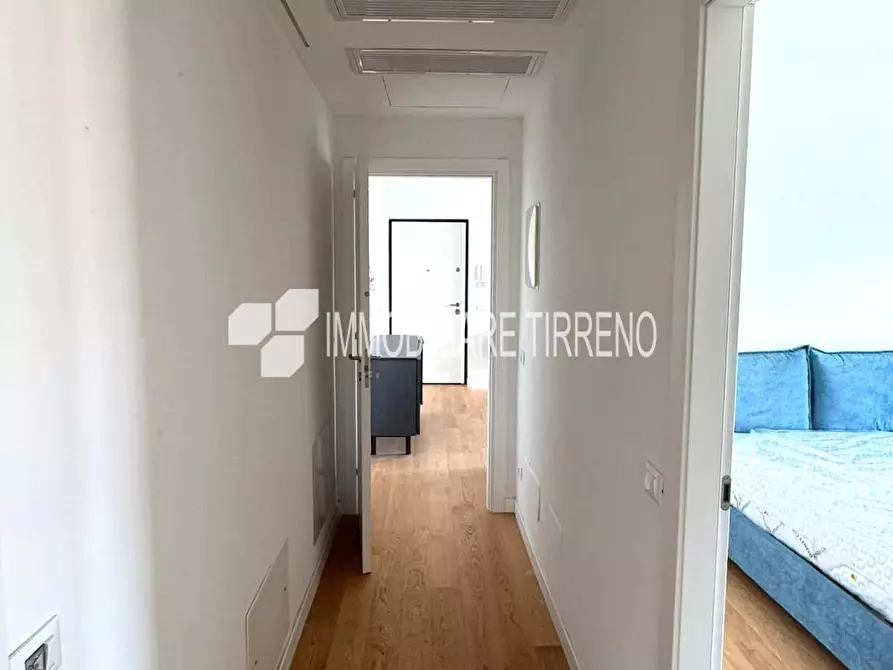 Immagine 9 di Appartamento in vendita  a Massa