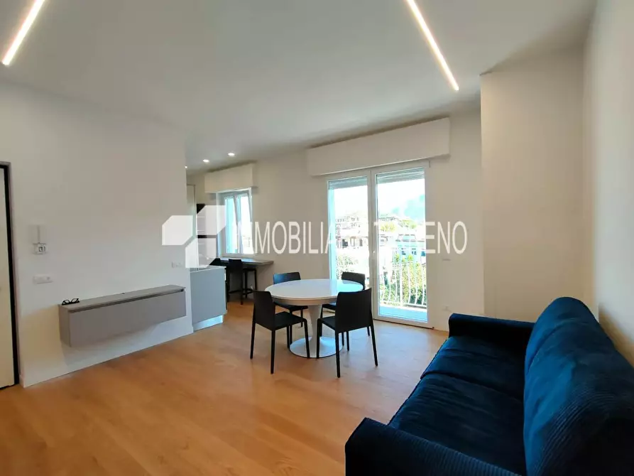 Immagine 20 di Appartamento in vendita  a Massa