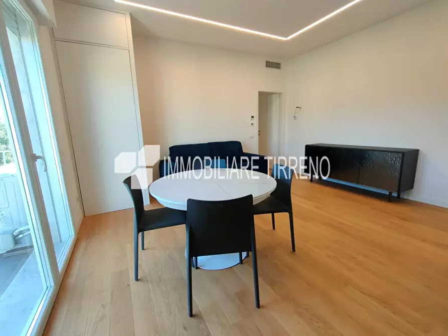 Immagine 3 di Appartamento in vendita  a Massa