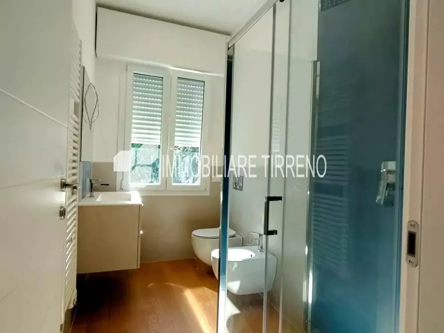 Immagine 26 di Appartamento in vendita  a Massa