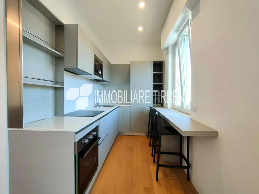 Immagine 4 di Appartamento in vendita  a Massa