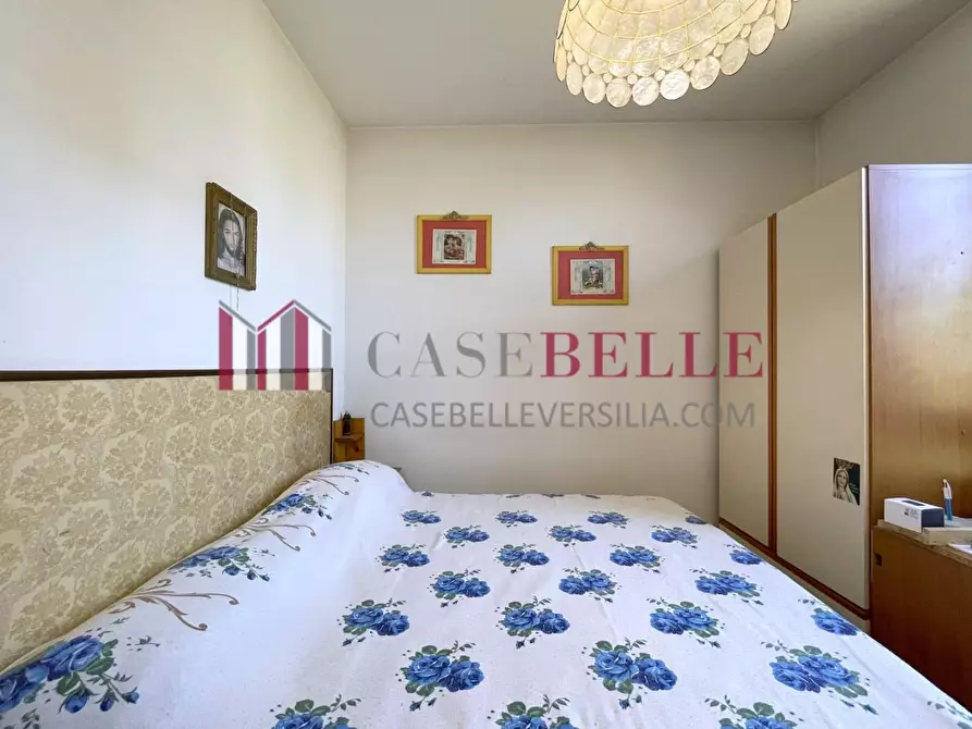 Immagine 15 di Casa bifamiliare in vendita  a Camaiore