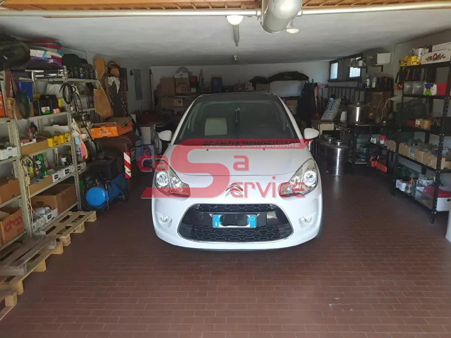 Immagine 30 di Appartamento in vendita  a Pieve A Nievole