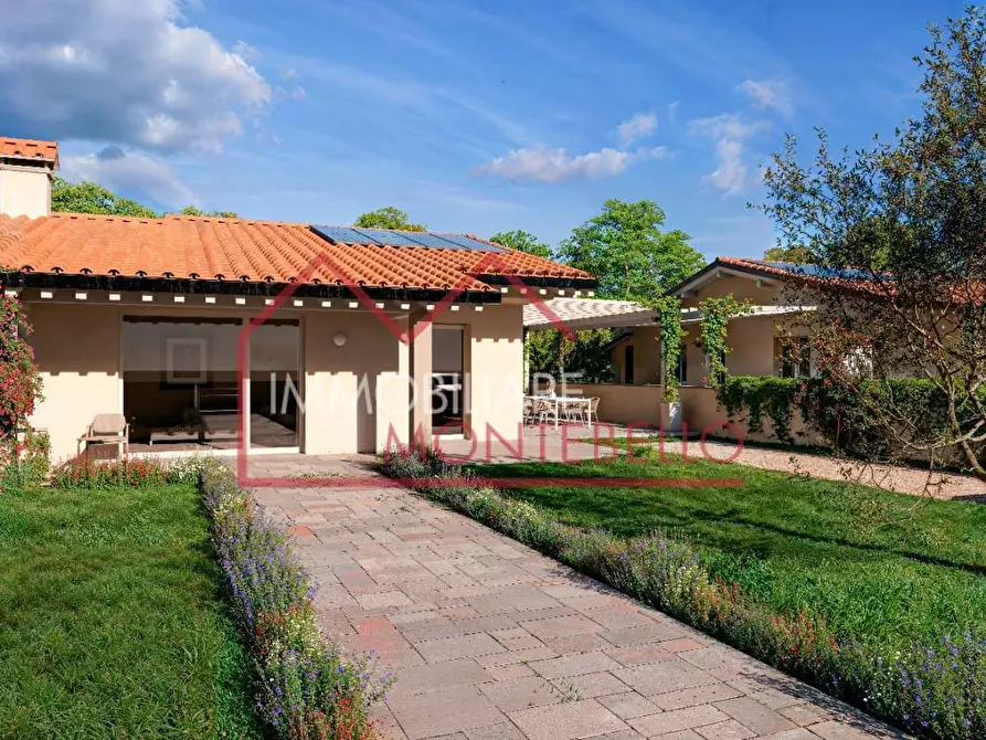 casa indipendente in vendita a Massarosa in zona Stiava