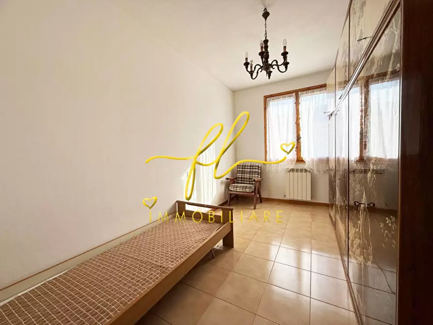 Immagine 11 di Appartamento in vendita  a Montescudaio