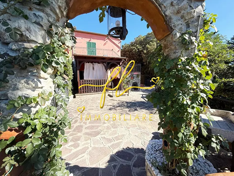 Immagine 1 di Terratetto in vendita  a Rosignano Marittimo