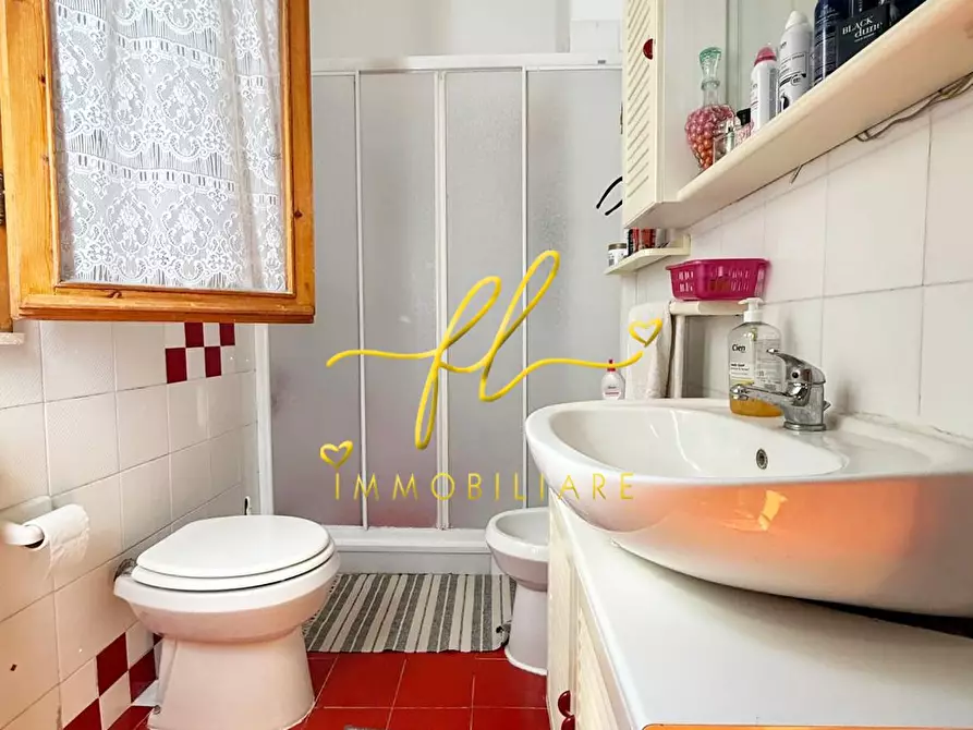 Immagine 7 di Terratetto in vendita  a Rosignano Marittimo