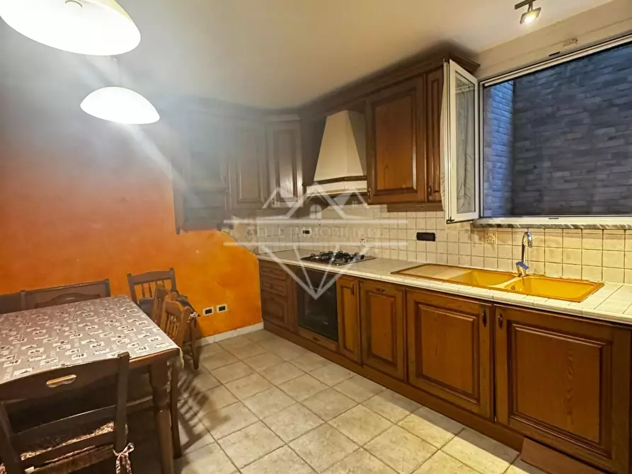 Immagine 15 di Villetta a schiera in vendita  a Massa