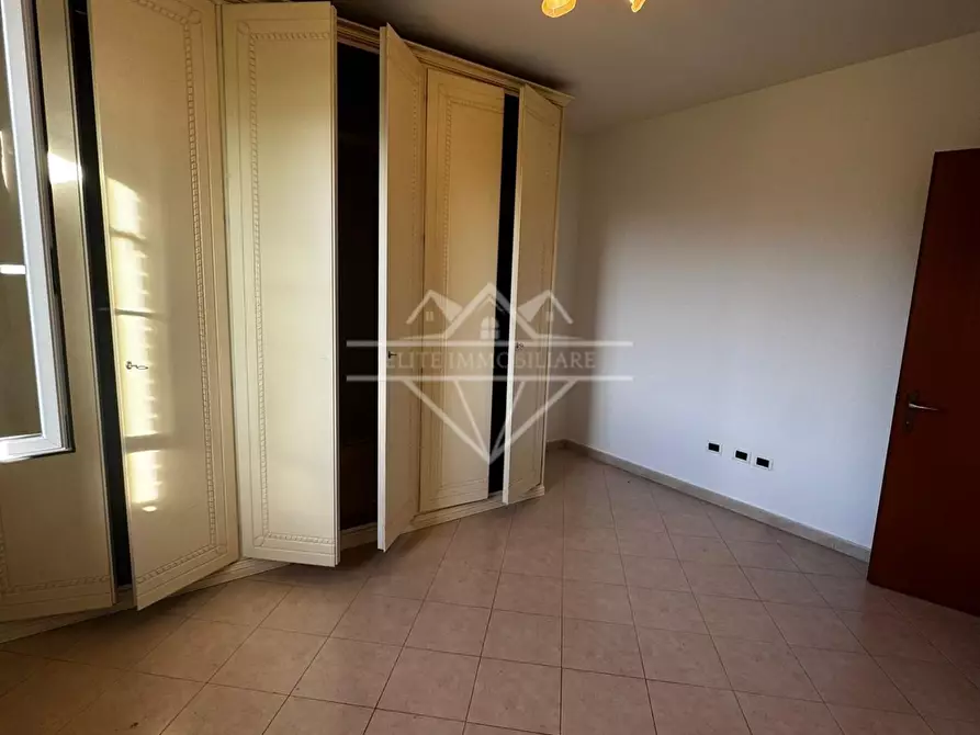 Immagine 24 di Villetta a schiera in vendita  a Massa