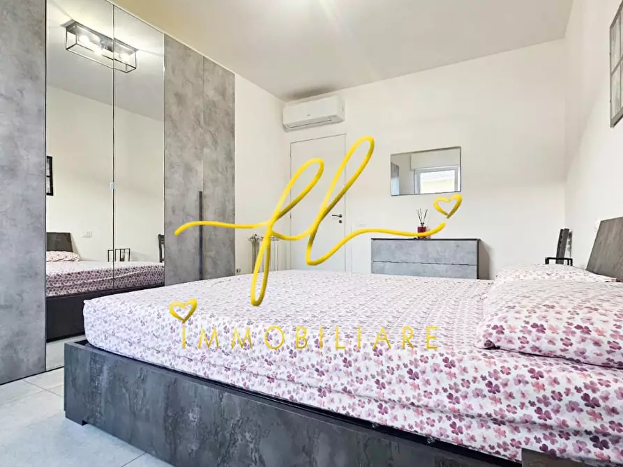 Immagine 5 di Appartamento in vendita  a Rosignano Marittimo