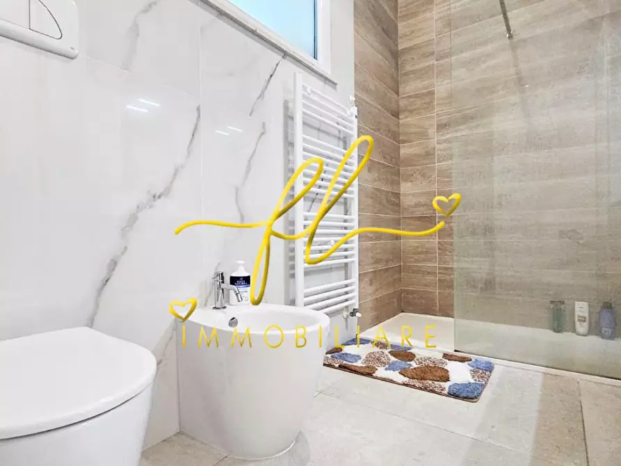 Immagine 6 di Appartamento in vendita  a Rosignano Marittimo